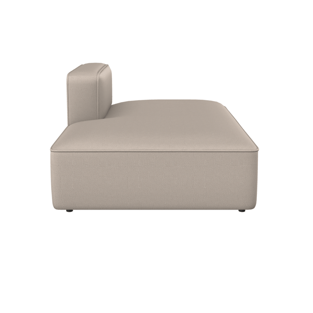 Sidevinkel af Create Roomy modulsofa i neutral farve, produceret i Europa med dansk design.